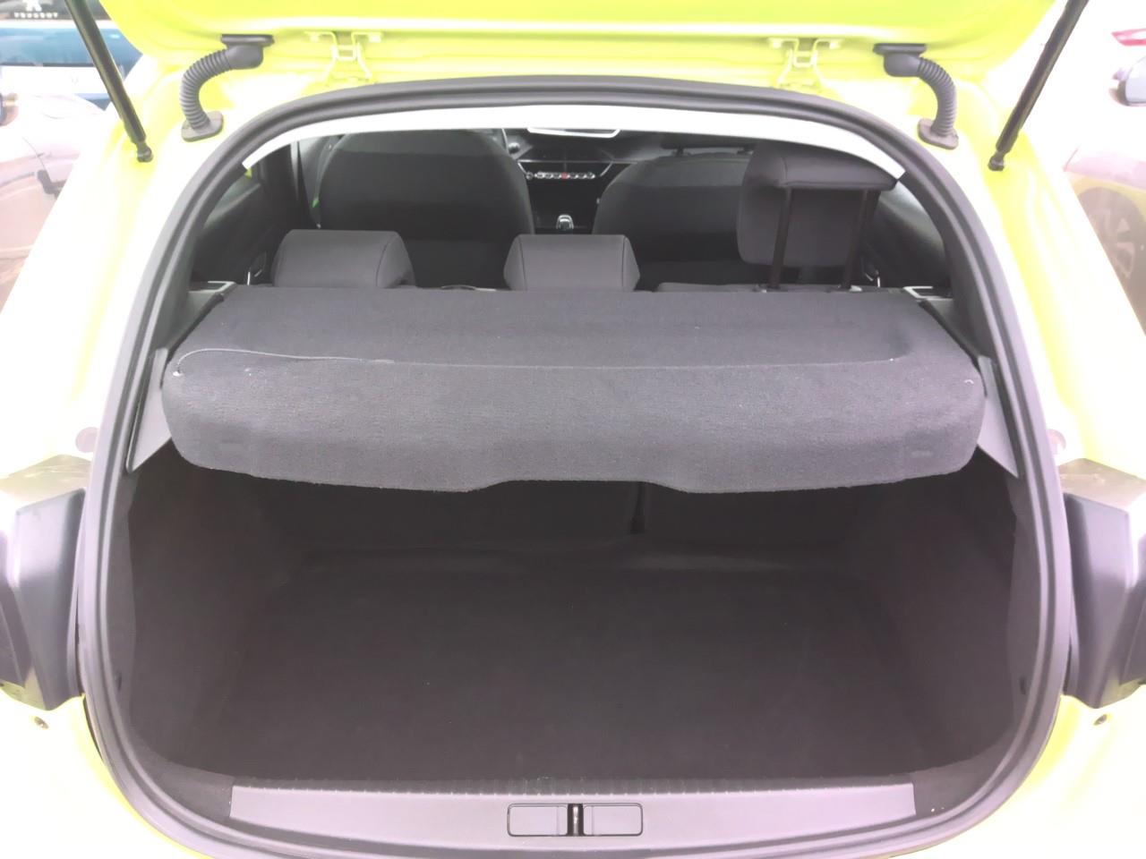 Foto Peugeot 208 9