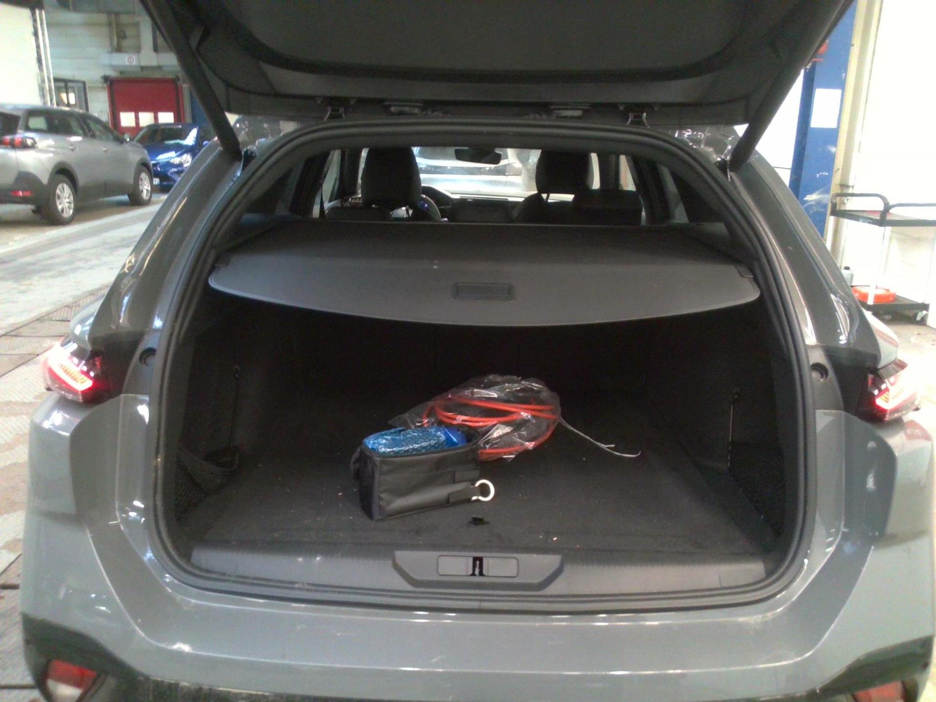 Peugeot 308 SW PHEV 225 e-EAT8 GT 2024