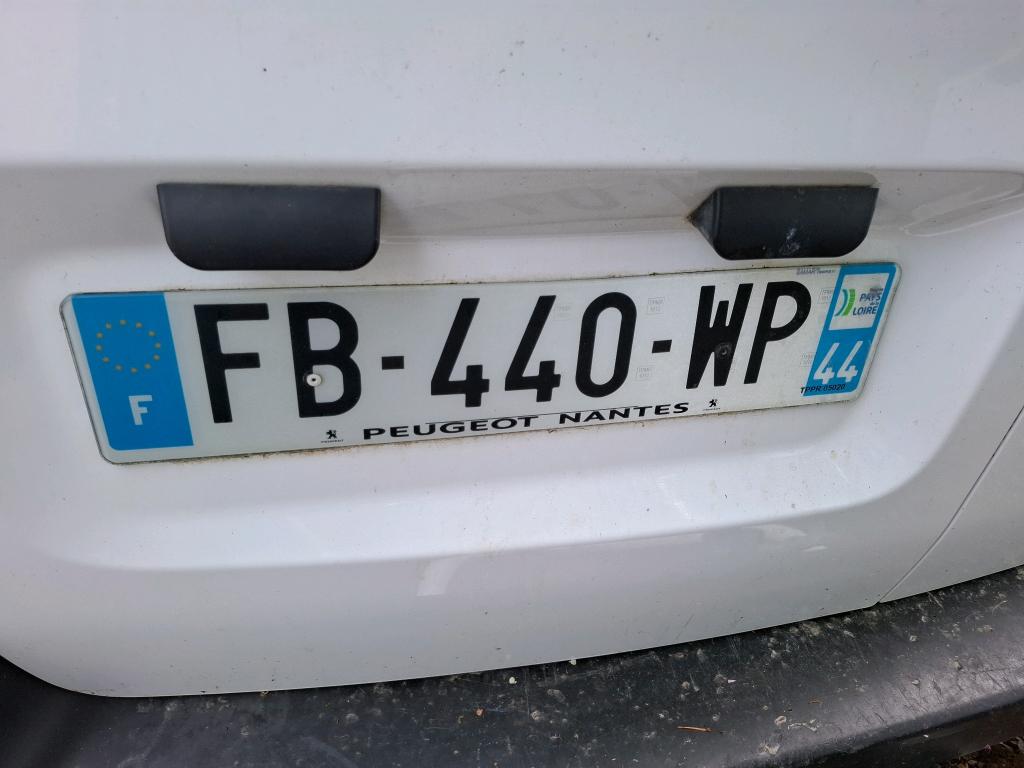 Peugeot EXPERT FGN TOLE STANDARD 2.0  BLUEHDI 120 S&S BVM6 PREMIUM 2018