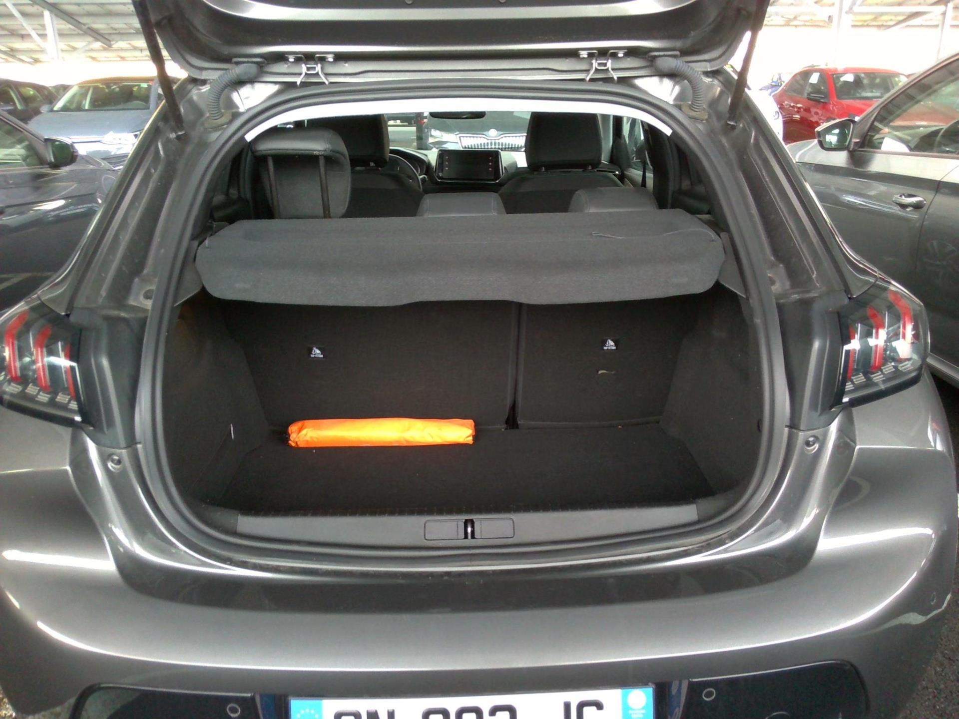 Peugeot 208 PureTech 100 S&S EAT8 Allure 2023