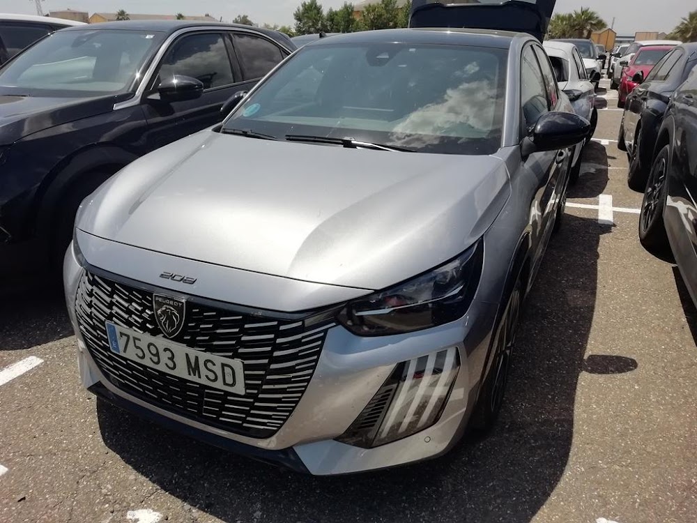 Foto Peugeot 508 Hybrid 4
