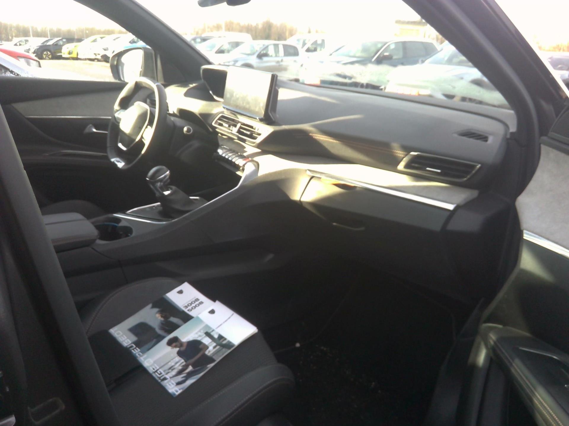 Peugeot 5008 PureTech 130ch S&S BVM6 GT 2023