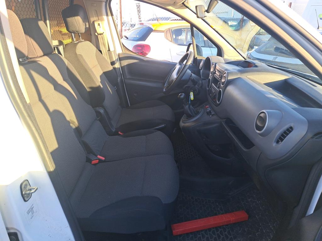 Peugeot PARTNER FOURGON STANDARD 1.6 BLUEHDI 75 BVM5 PREMIUM 2018