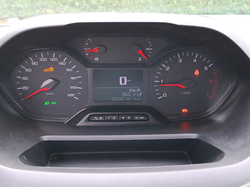Peugeot PARTNER FOURGON STANDARD 1000 KG BLUEHDI 100 BVM5 GRIP 2019