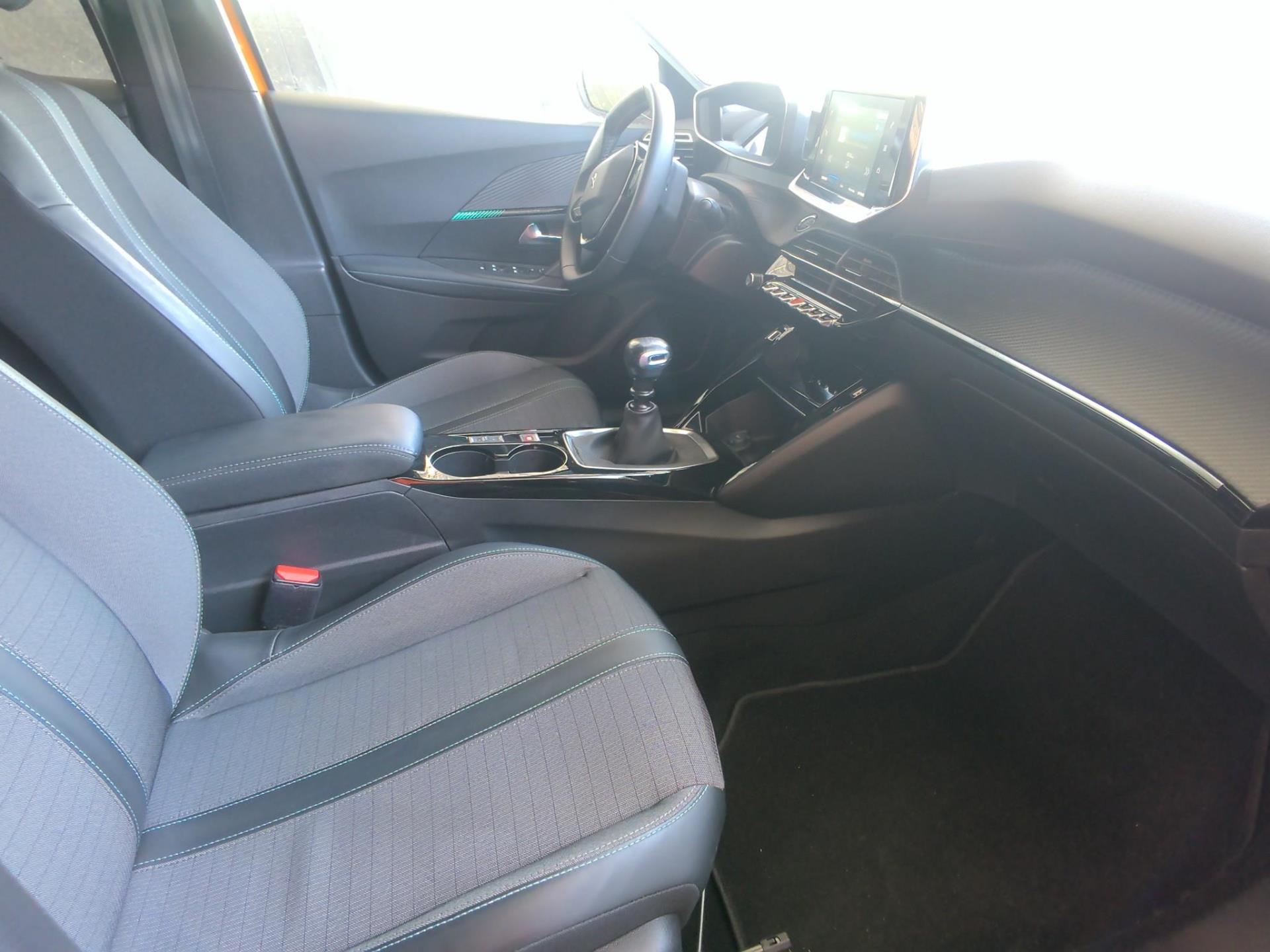 Peugeot 2008 BlueHDi 110 S&S BVM6 Allure Pack 2022