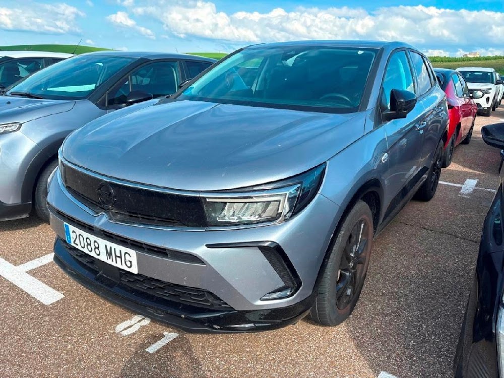 Foto Opel Grandland PHEV 4