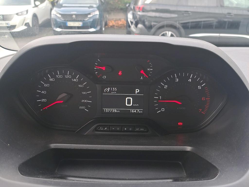 Peugeot PARTNER FOURGON STANDARD 650 KG PURETECH 130 S&S EAT8 ASPHALT 2021