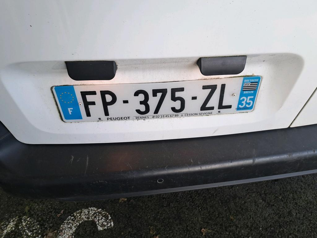 Peugeot PARTNER FOURGON LONG 950 KG BLUEHDI 100 S&S BVM5 GRIP 2020