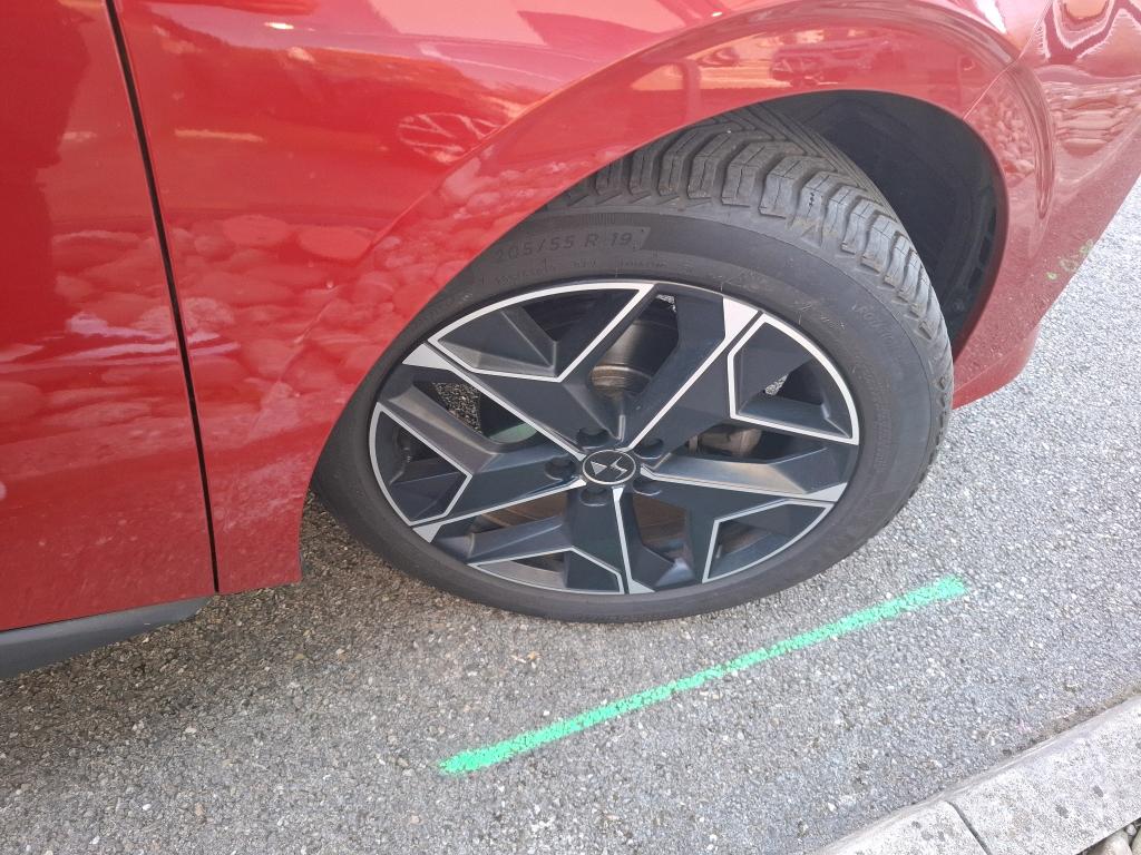 DS DS 4 PureTech 130 EAT8 Rivoli 2022