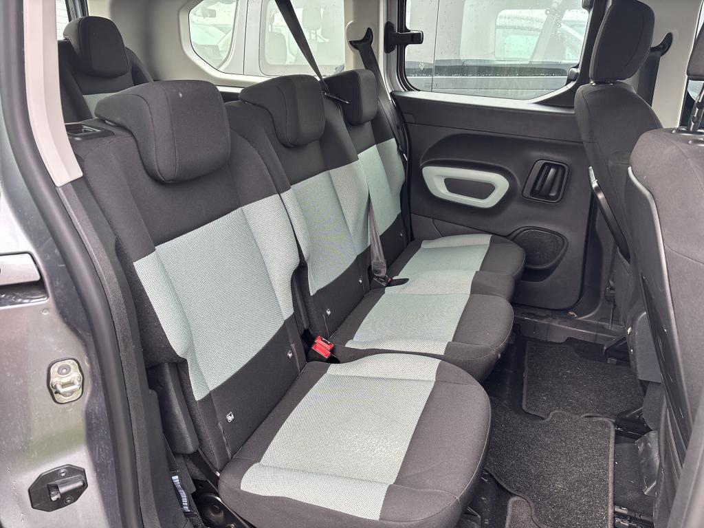 Citroen Berlingo Taille XL 7pl BlueHDi 130 S&S BVM6 Feel 2022
