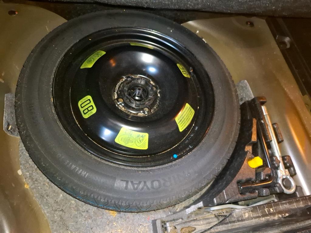 Peugeot 2008 BlueHDi 110 S&S BVM6 Active Business 2021