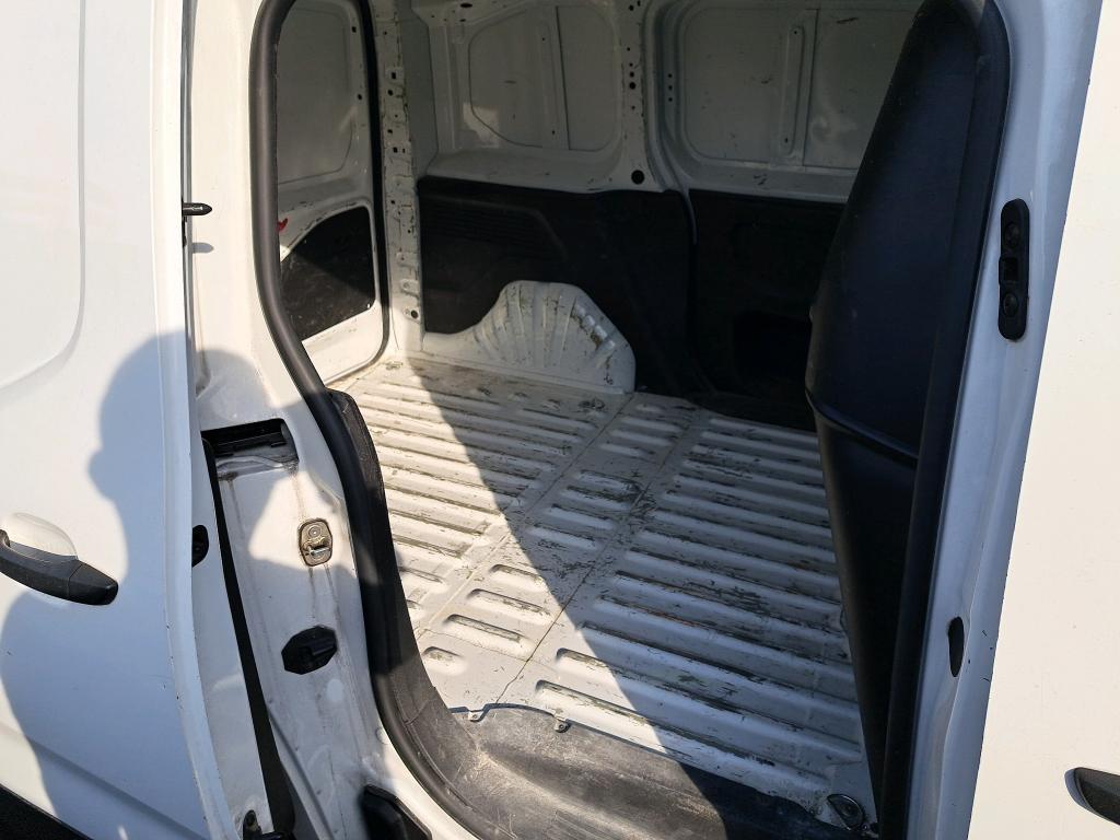 Peugeot PARTNER FOURGON STANDARD 650 KG PURETECH 110 S&S BVM6 PREMIUM 2022