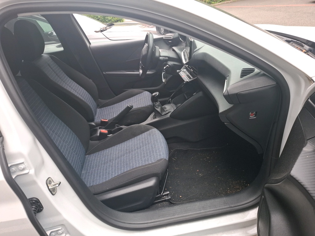 Peugeot 208 PURETECH 75 S&S BVM5 PREMIUM 2022