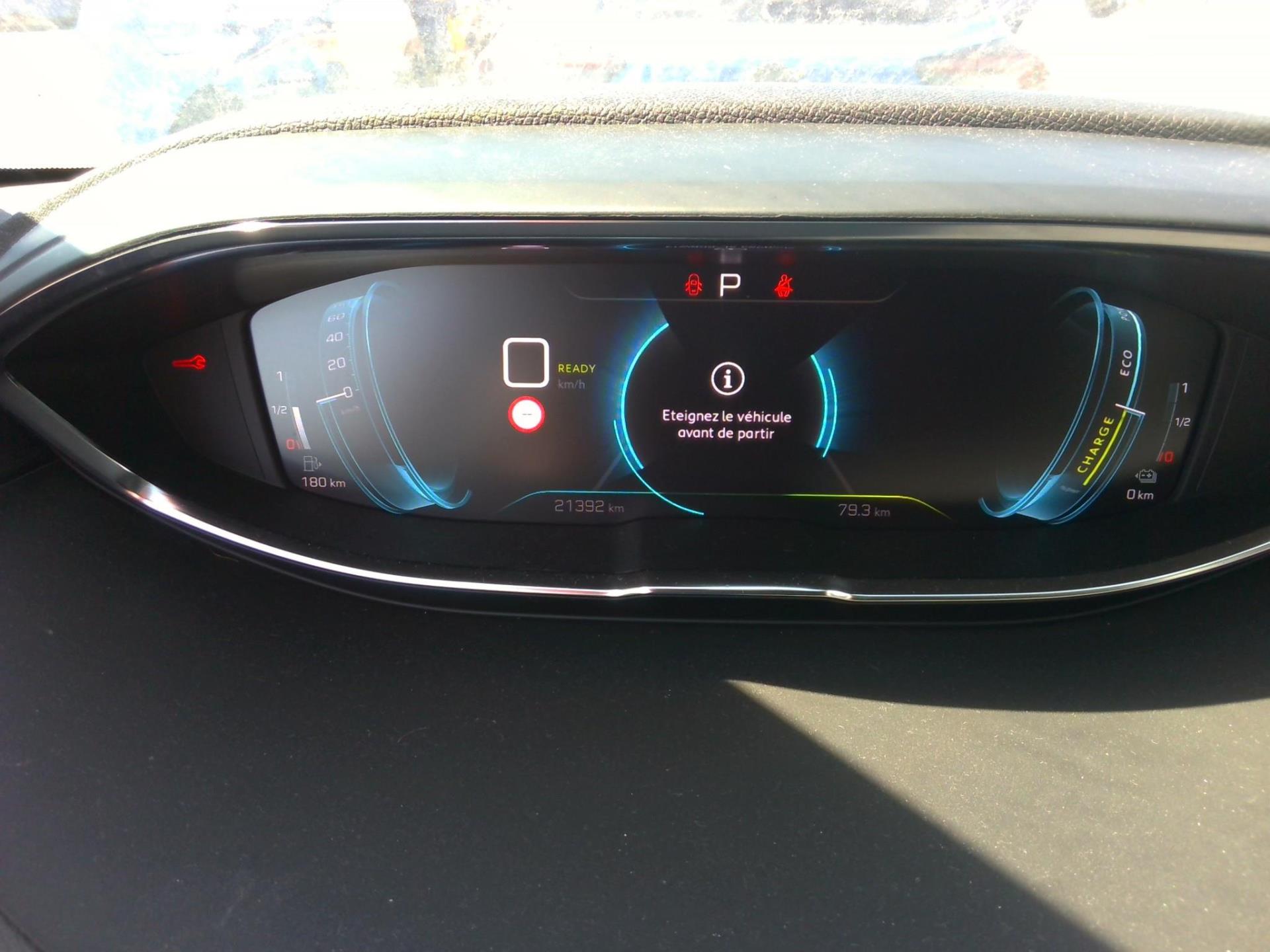 Peugeot 3008 Hybrid 225 e-EAT8 Allure 2022