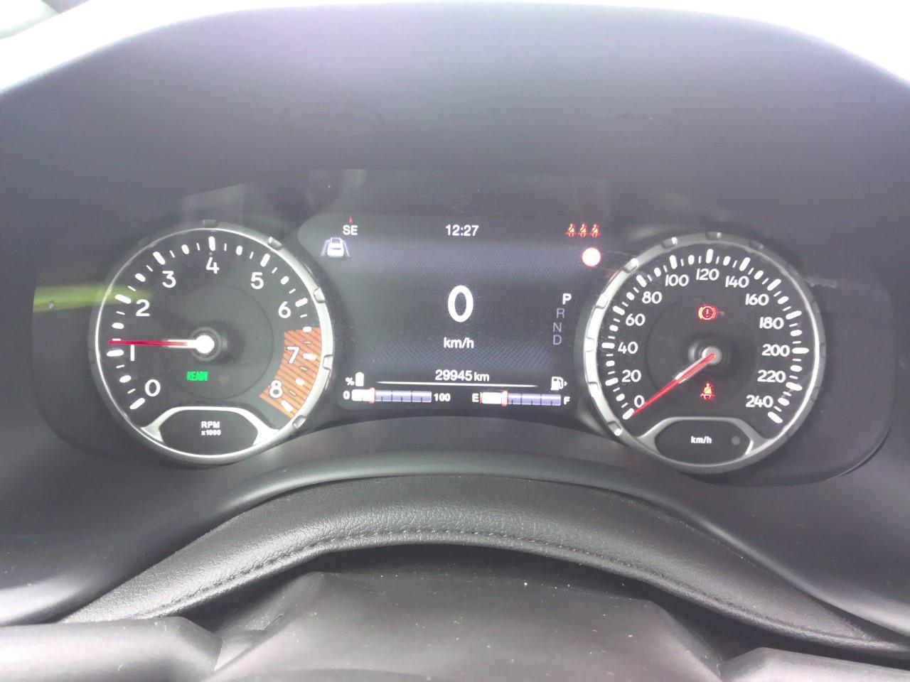 Foto Jeep Renegade 12