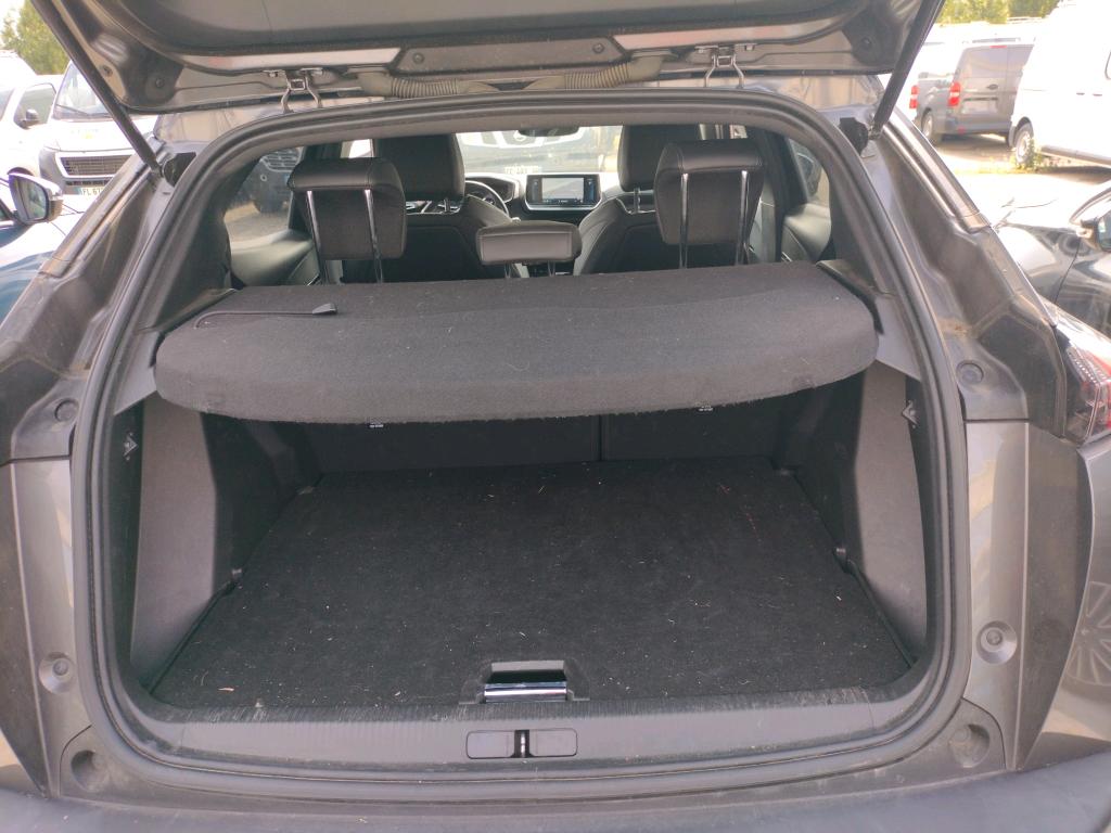 Peugeot 2008 BlueHDi 130 S&S EAT8 GT Pack 2021