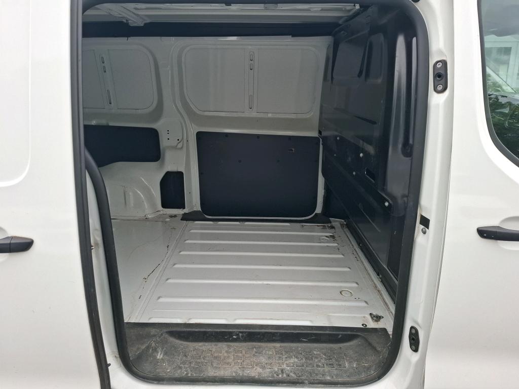 Peugeot EXPERT FGN TOLE STANDARD BLUEHDI 145 S&S BVM6 PREMIUM 2022