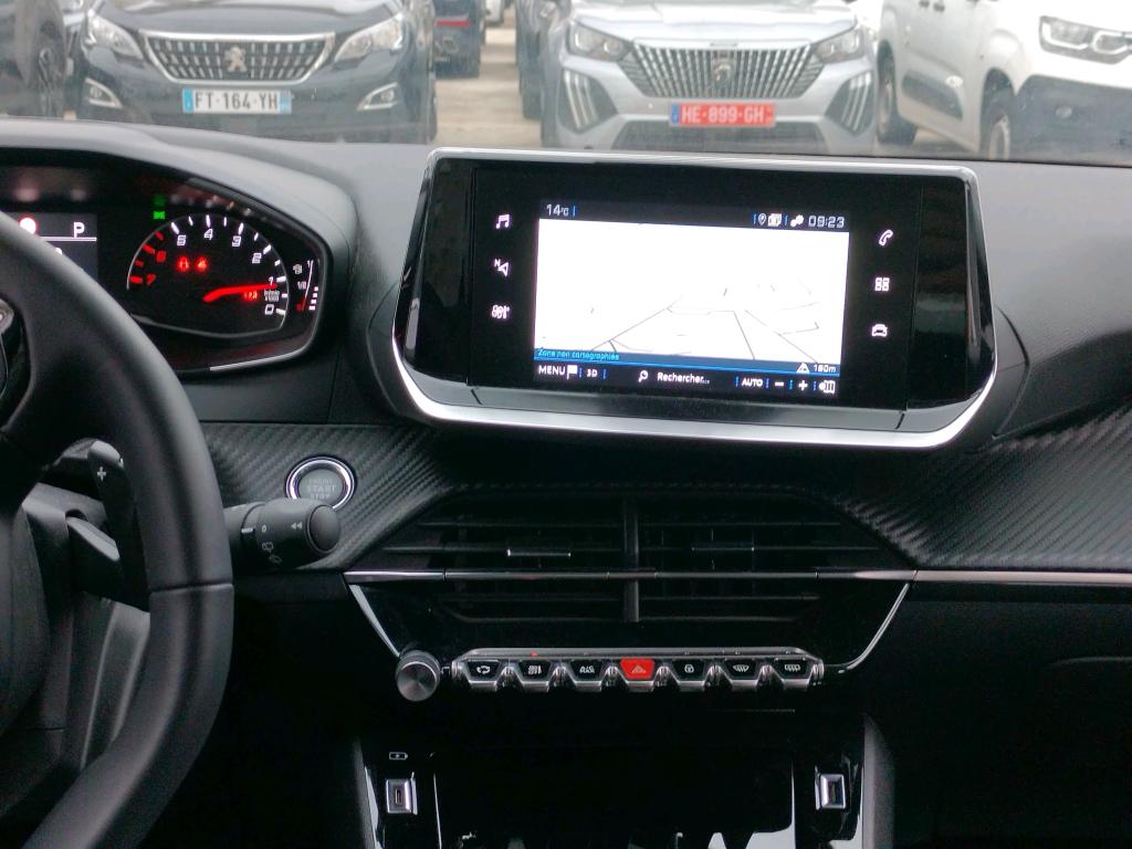 Peugeot 2008 BlueHDi 130 S&S EAT8 Allure 2021