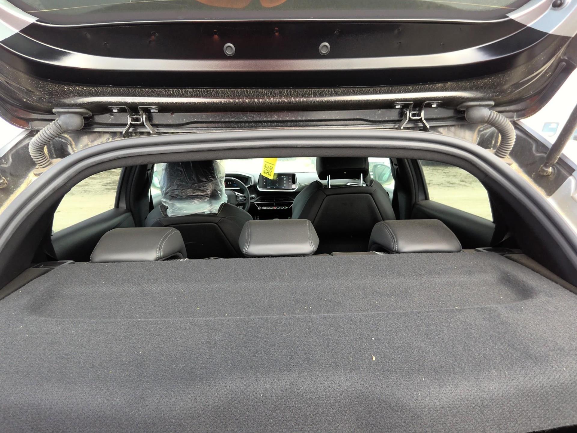 Peugeot 208 BlueHDi 100 S&S BVM6 GT 2023