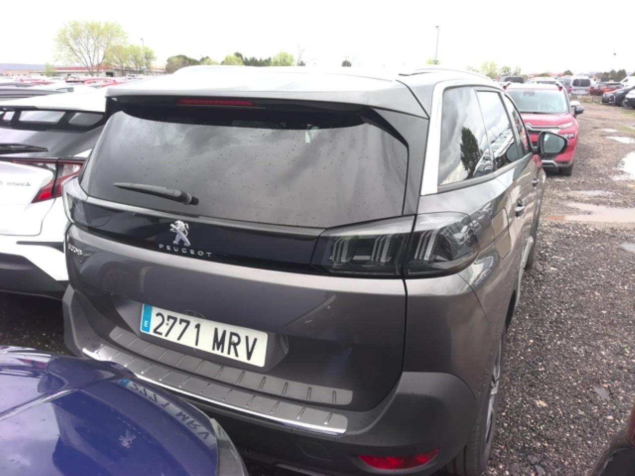 Foto Peugeot 5008 8