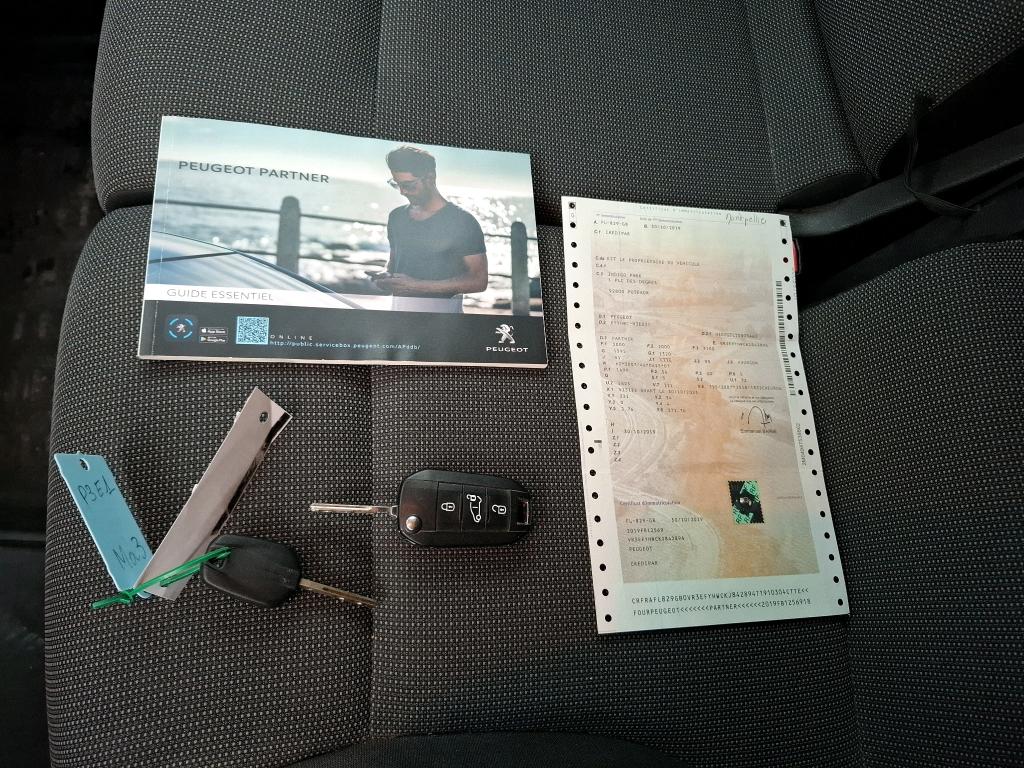 Peugeot PARTNER FOURGON STANDARD 650 KG BLUEHDI 75 BVM5 PREMIUM 2019