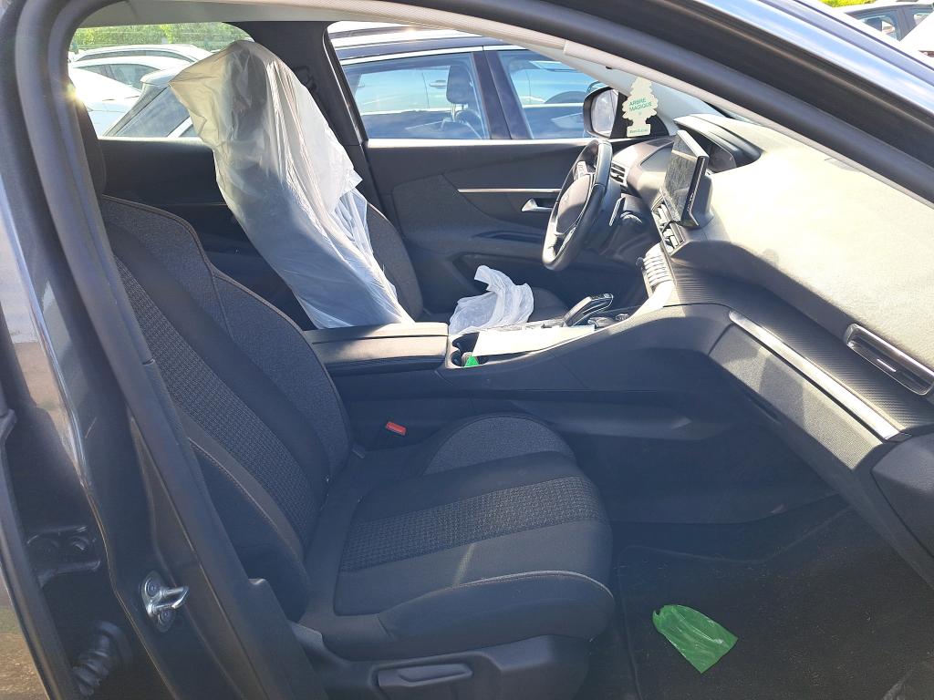 Peugeot 3008 BlueHDi 130ch S&S EAT8 Active Pack 2022