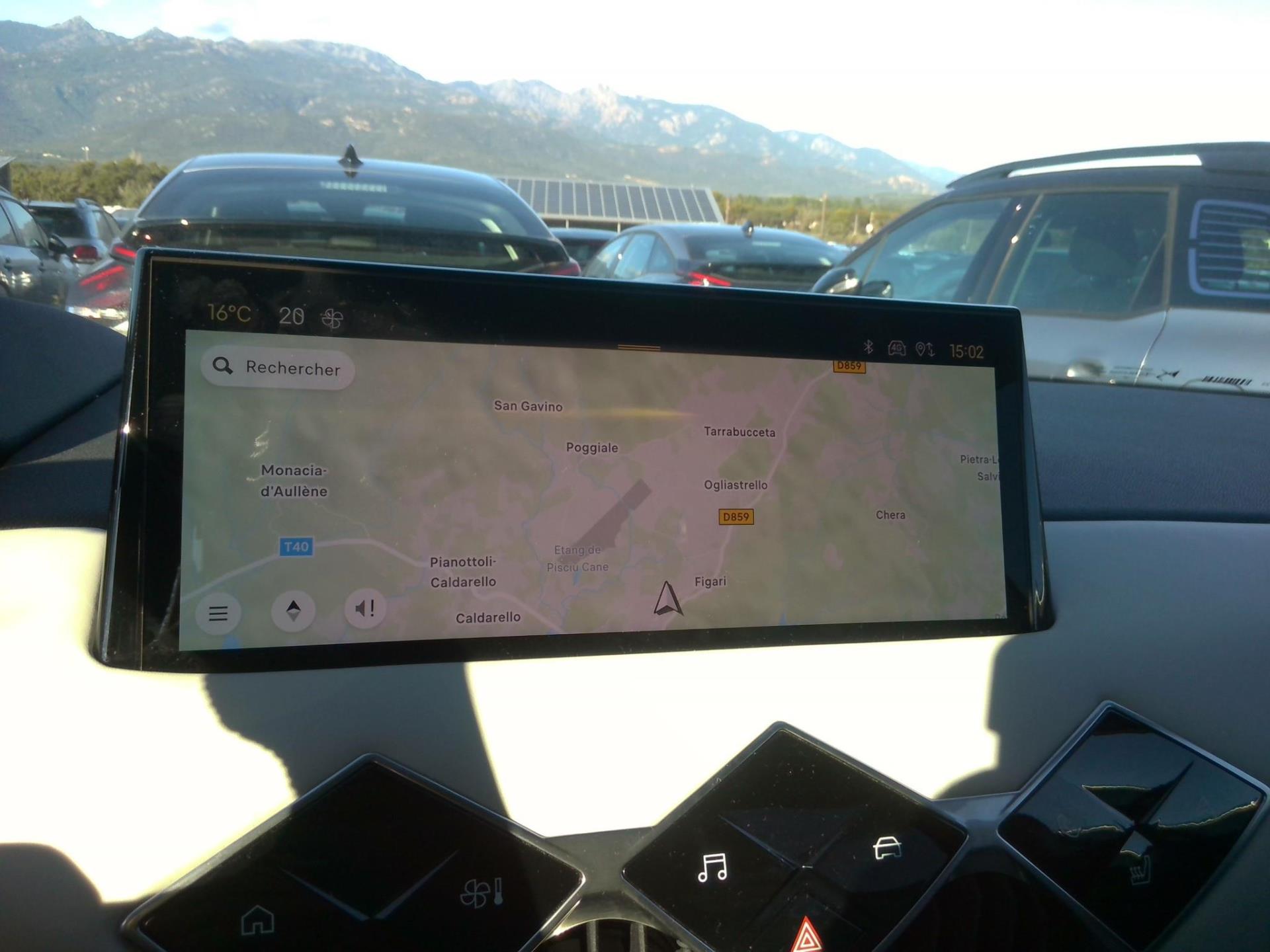DS DS 3 PureTech 130 EAT8 Esprit de Voyage 2024