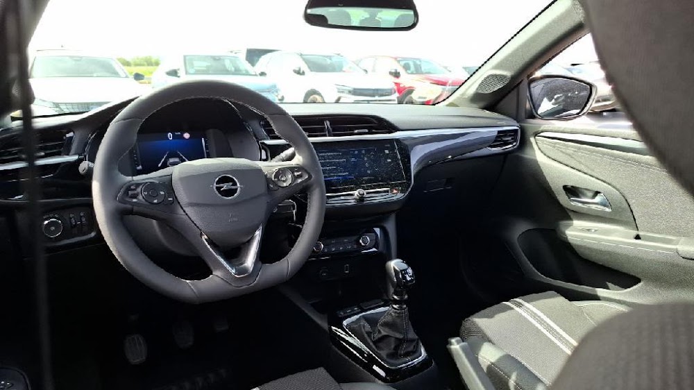 Foto Opel Corsa 13