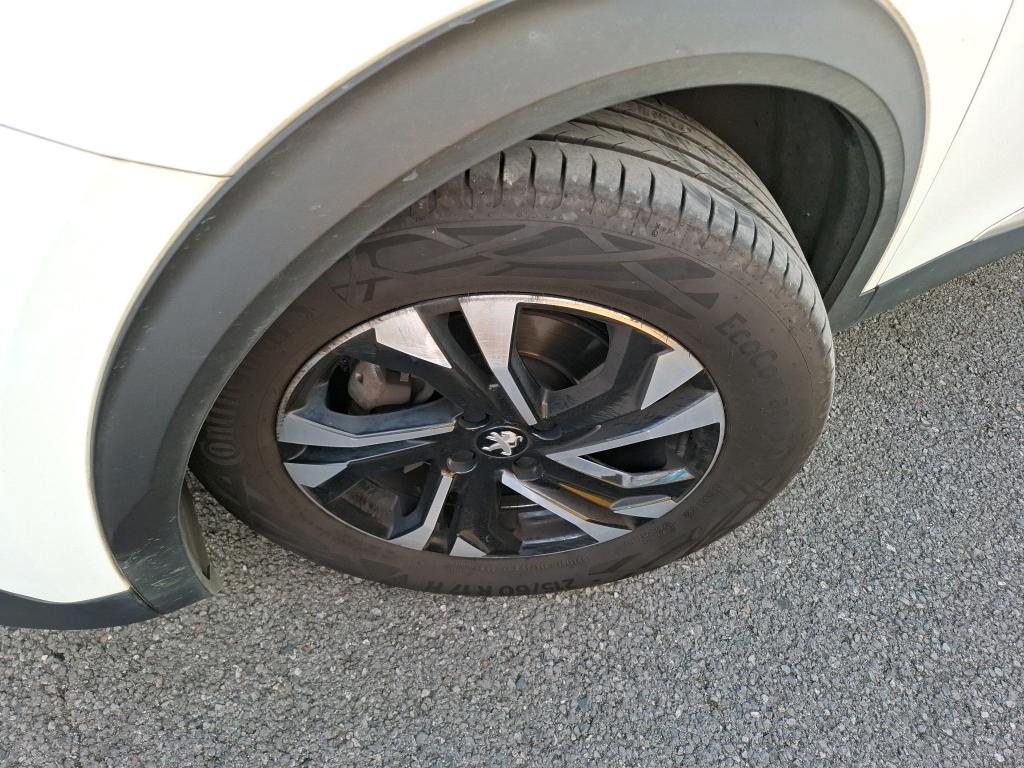 Peugeot 2008 BlueHDi 130 S&S EAT8 Allure Pack 2022