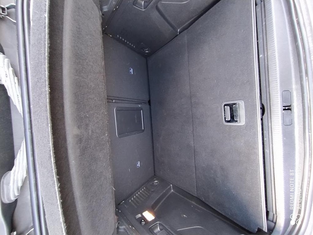 Foto Peugeot 3008 Hybrid 12