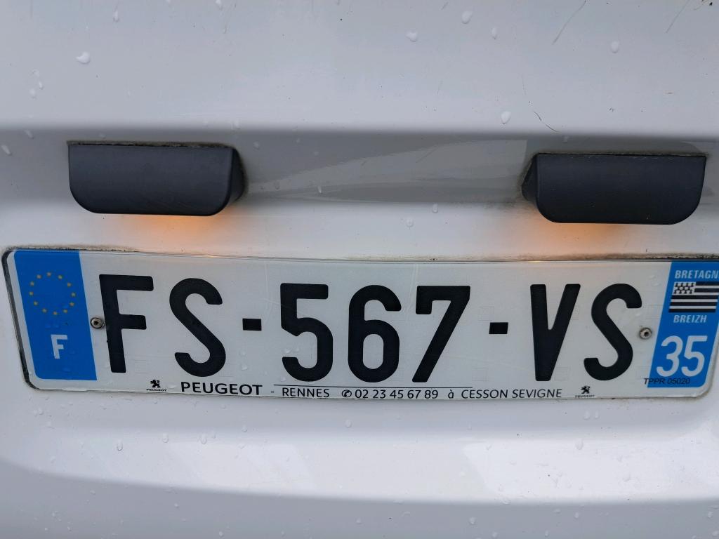 Peugeot EXPERT FGN TOLE COMPACT BLUEHDI 120 S&S EAT8 PREMIUM 2020