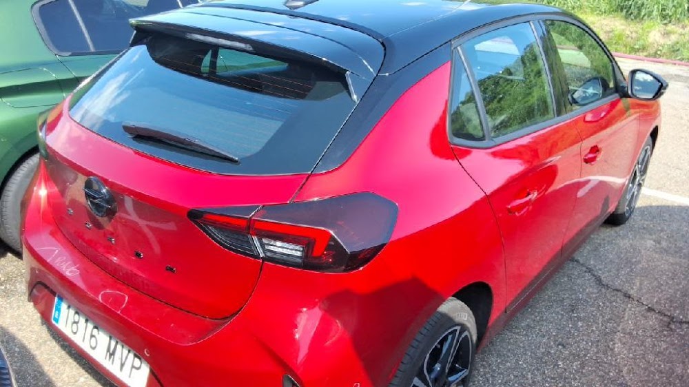 Foto Opel Corsa 12