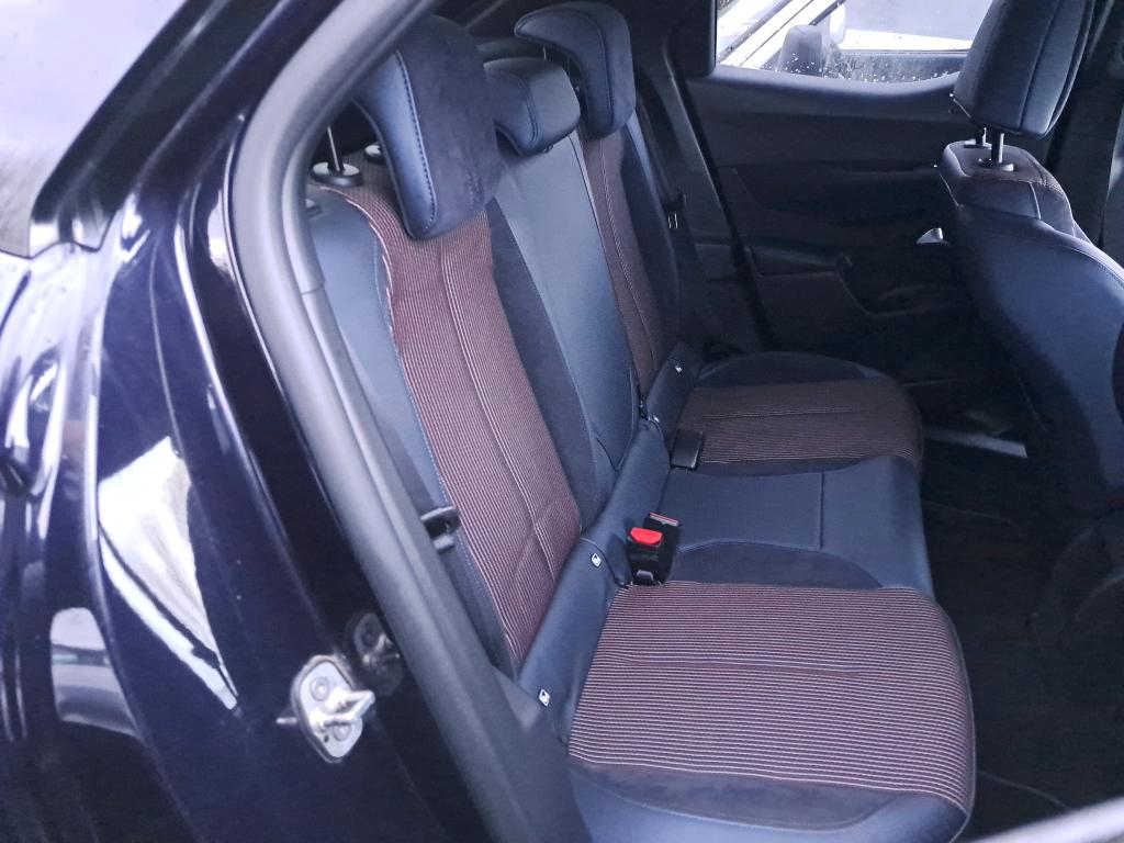DS DS3 Crossback BlueHDi 130 EAT8 Ines de la Fressange Paris 2021
