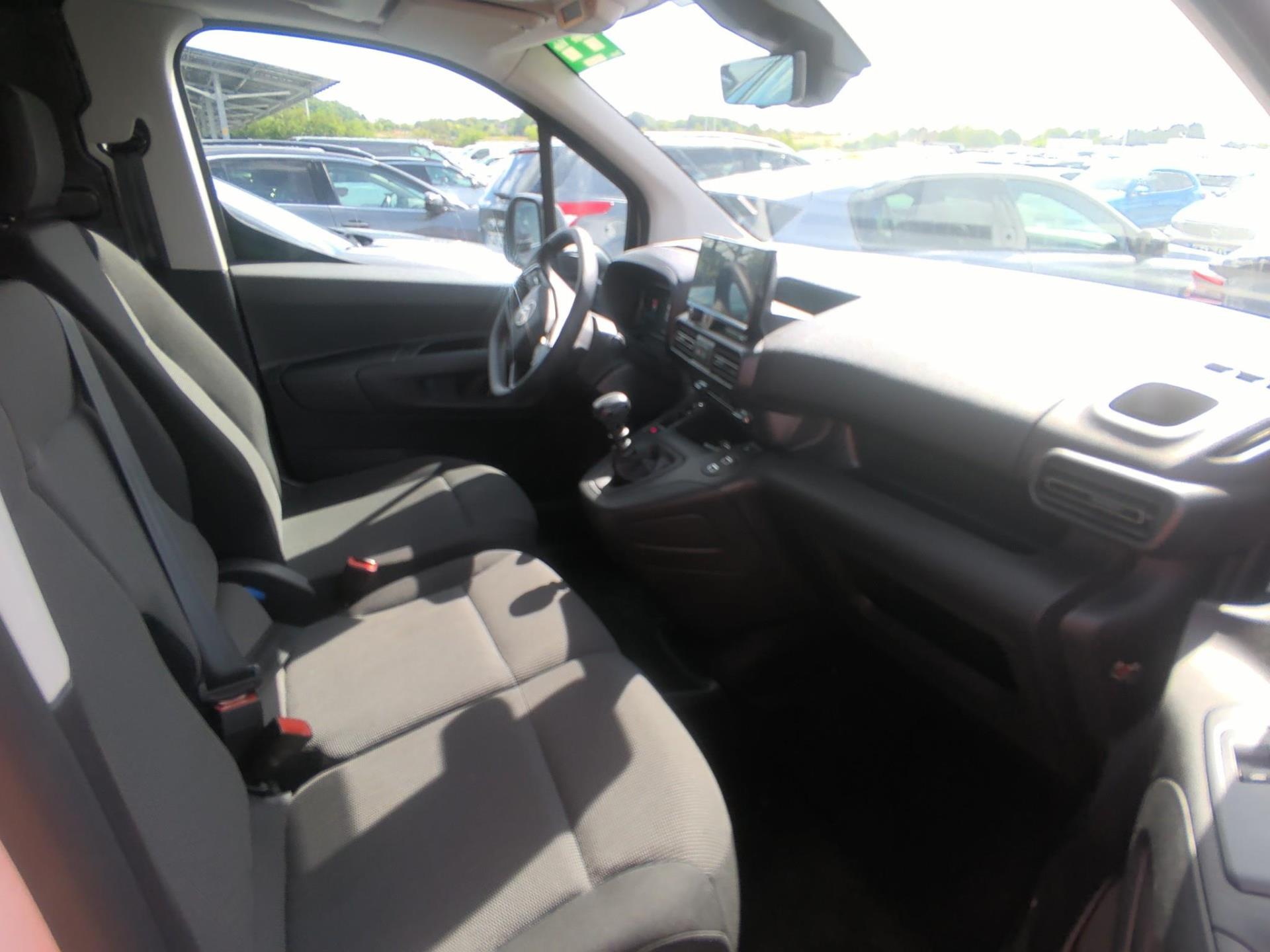 Citroen BERLINGO VAN TAILLE XL 950KG BLUEHDI 100 S&S BVM6 2024