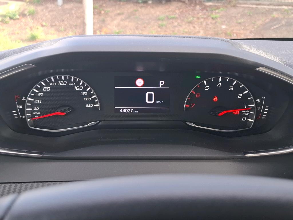 Peugeot 208 PureTech 100 S&S EAT8 Style 2023