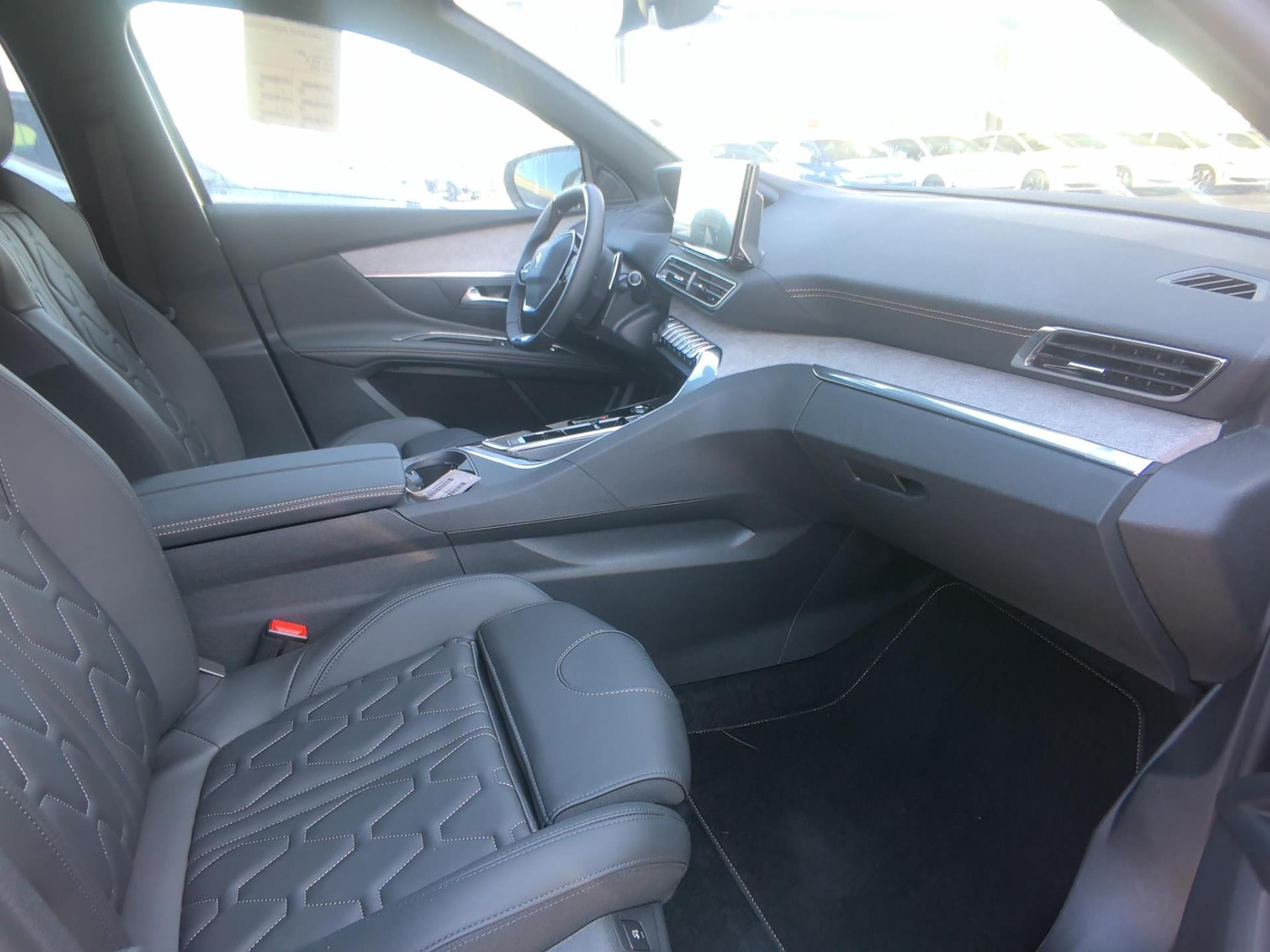 Peugeot 3008 Hybrid 225 e-EAT8 GT 2023