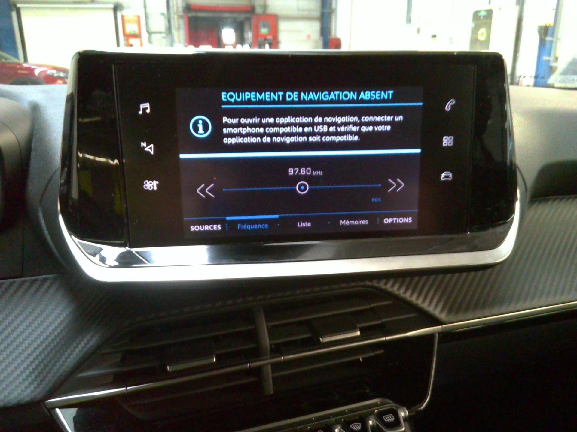 Peugeot 2008 PureTech 130 S&S BVM6 Style 2022