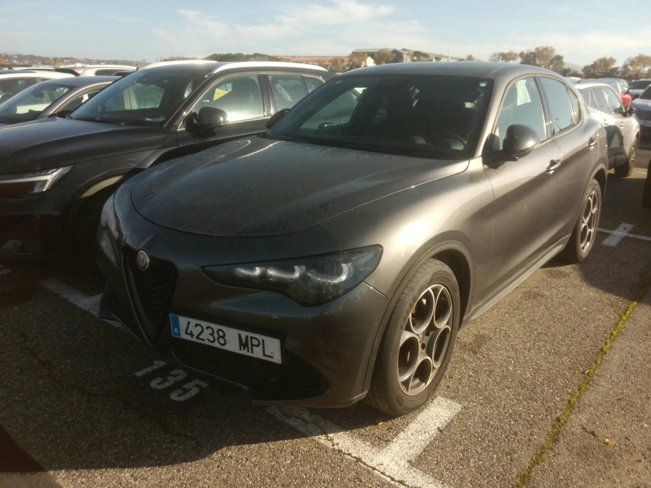 Foto Alfa Romeo Stelvio 3
