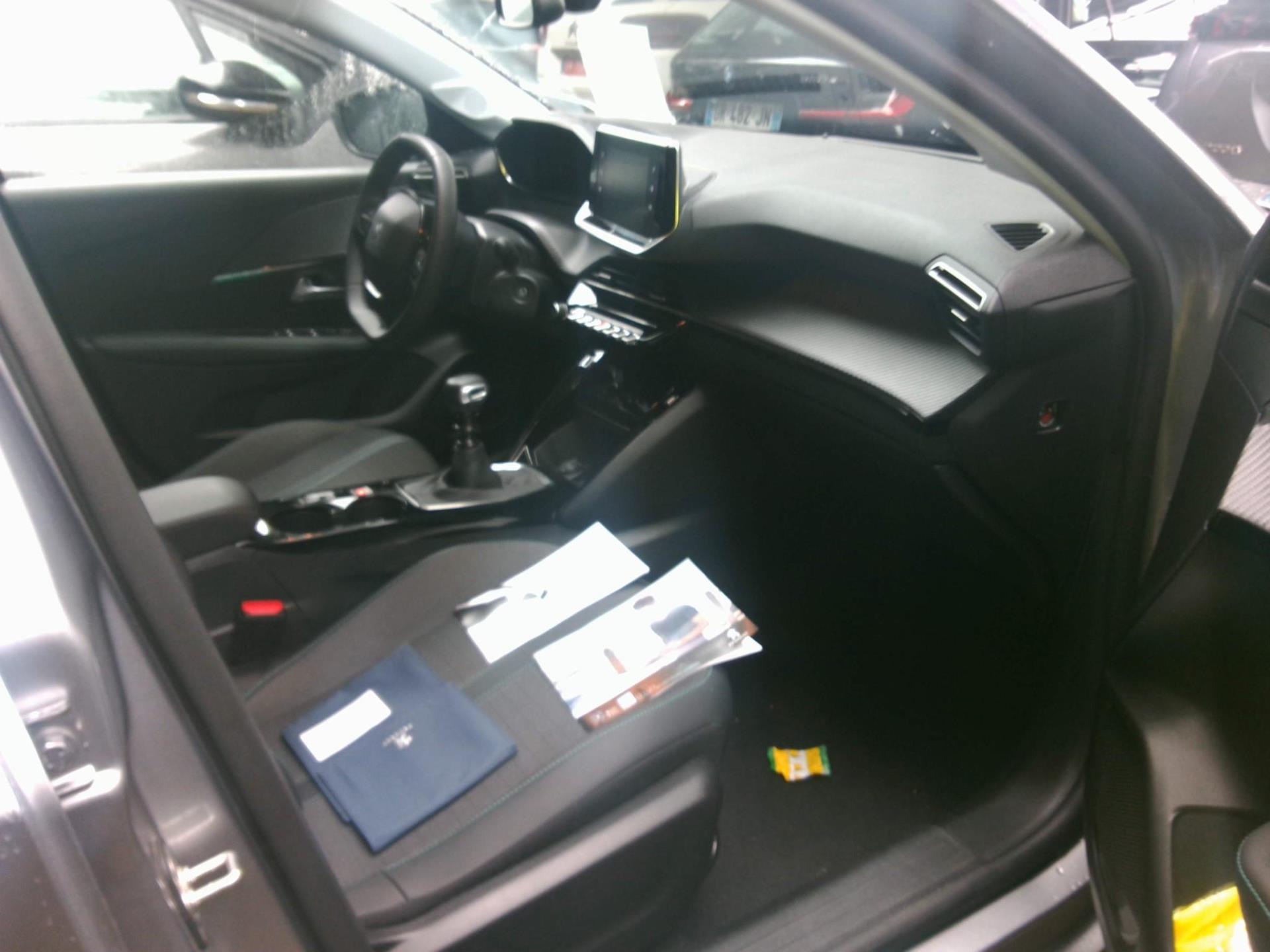 Peugeot 208 PureTech 100 S&S BVM6 Allure 2023
