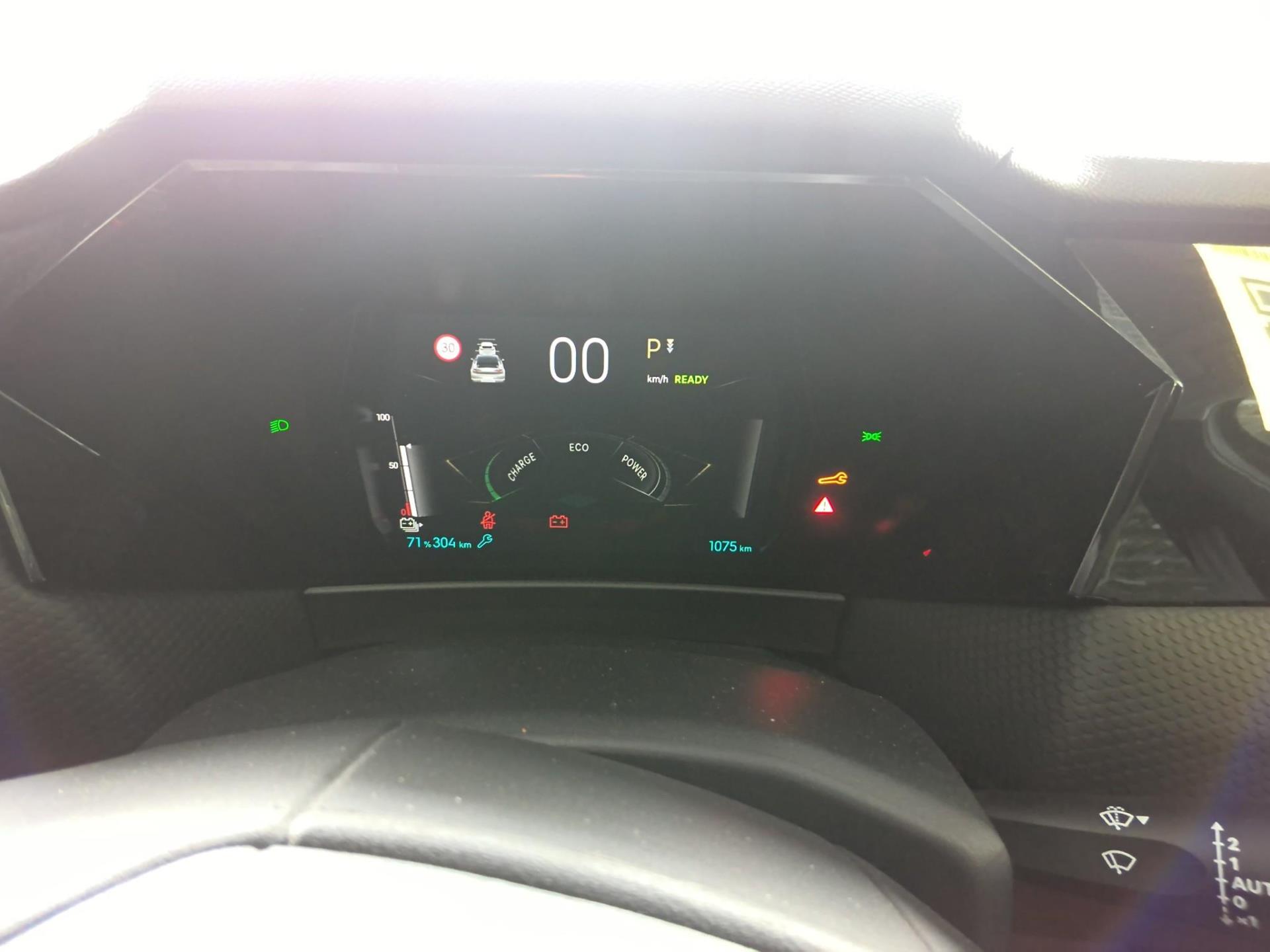 DS N°4 E-Tense Pallas 2024