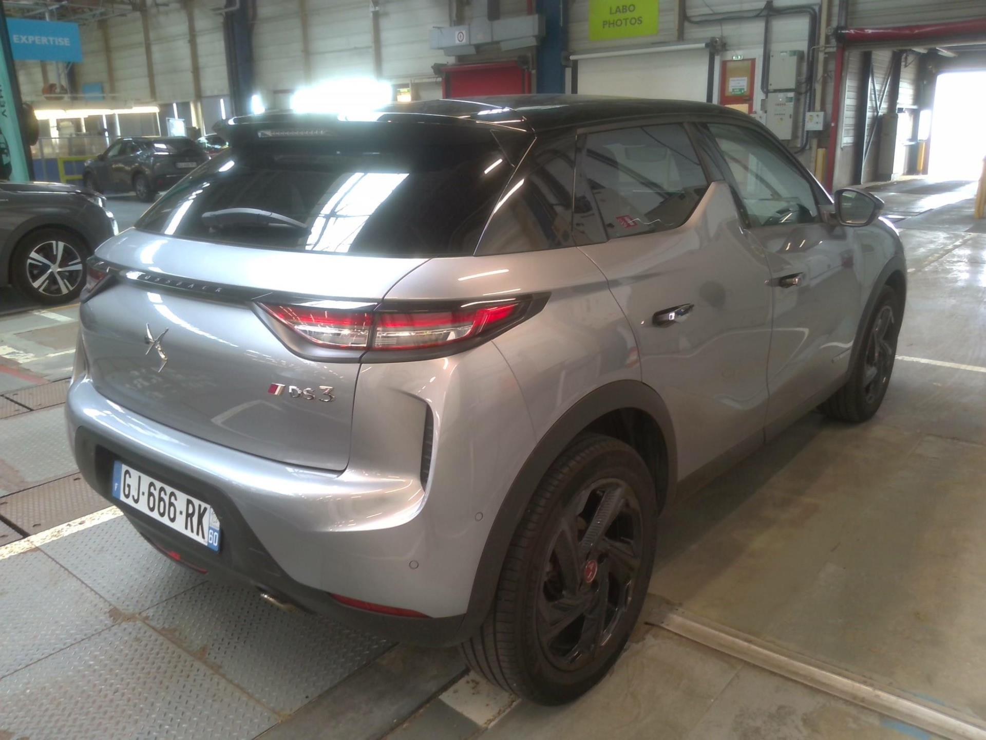 DS DS 3 BlueHDi 130 EAT8 Performance Line+ 2022