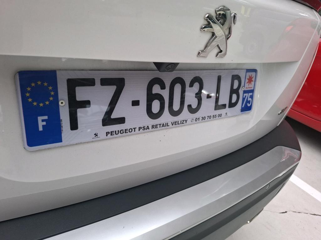 Peugeot 2008 PureTech 130 S&S EAT8 GT 2021