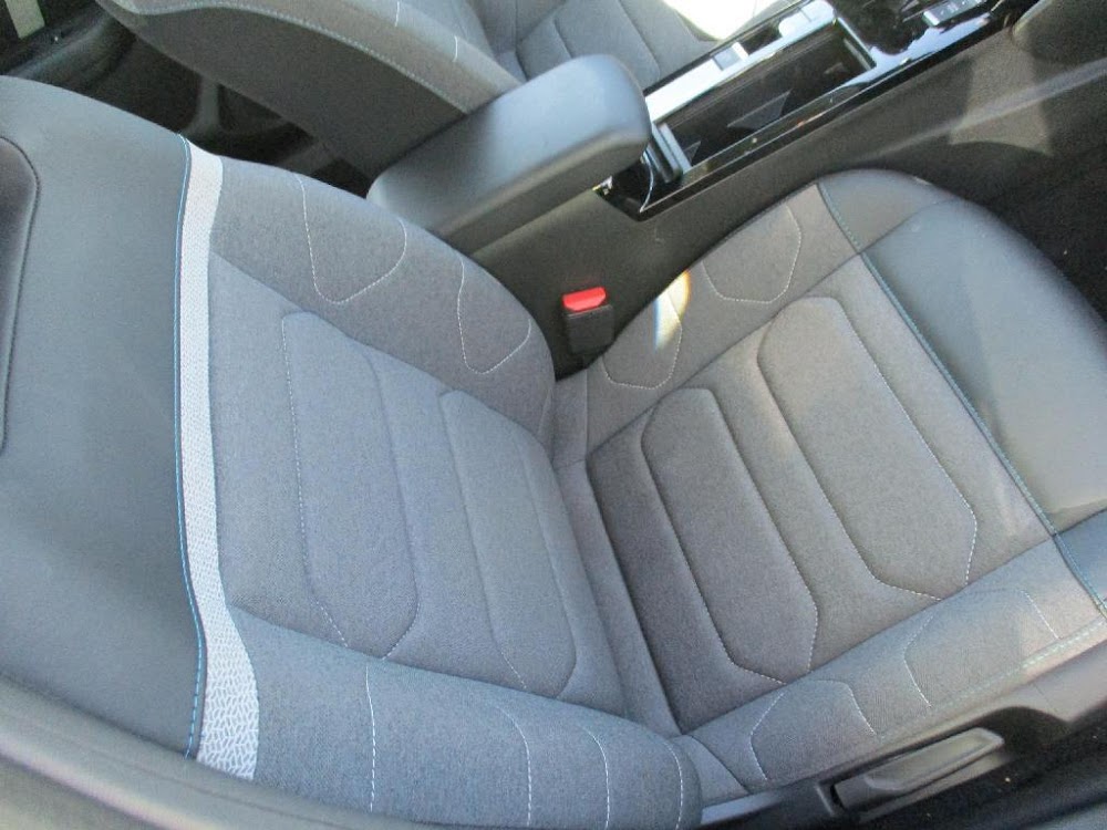 Foto Citroën C4 X 10
