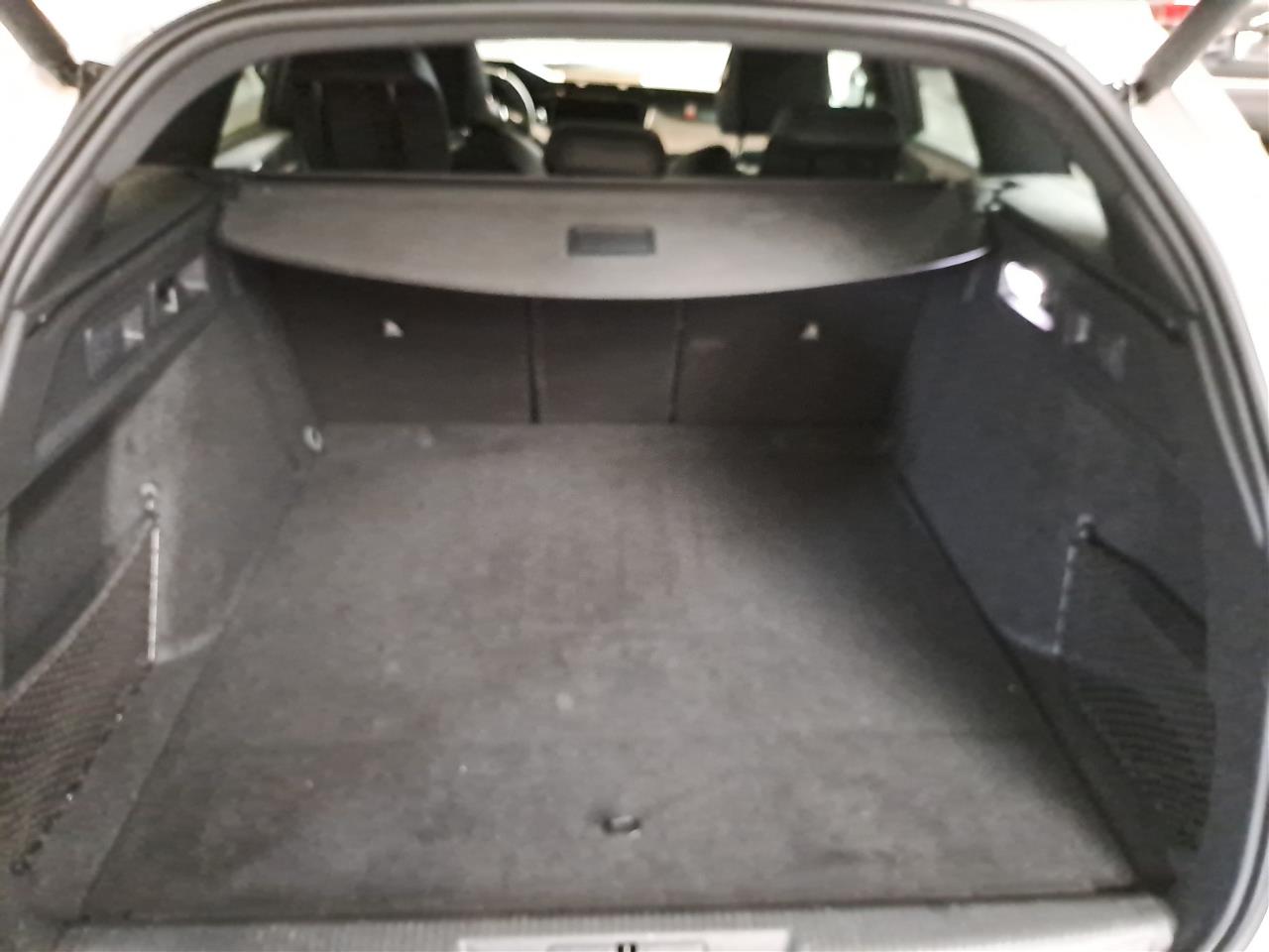 Peugeot 308 III 