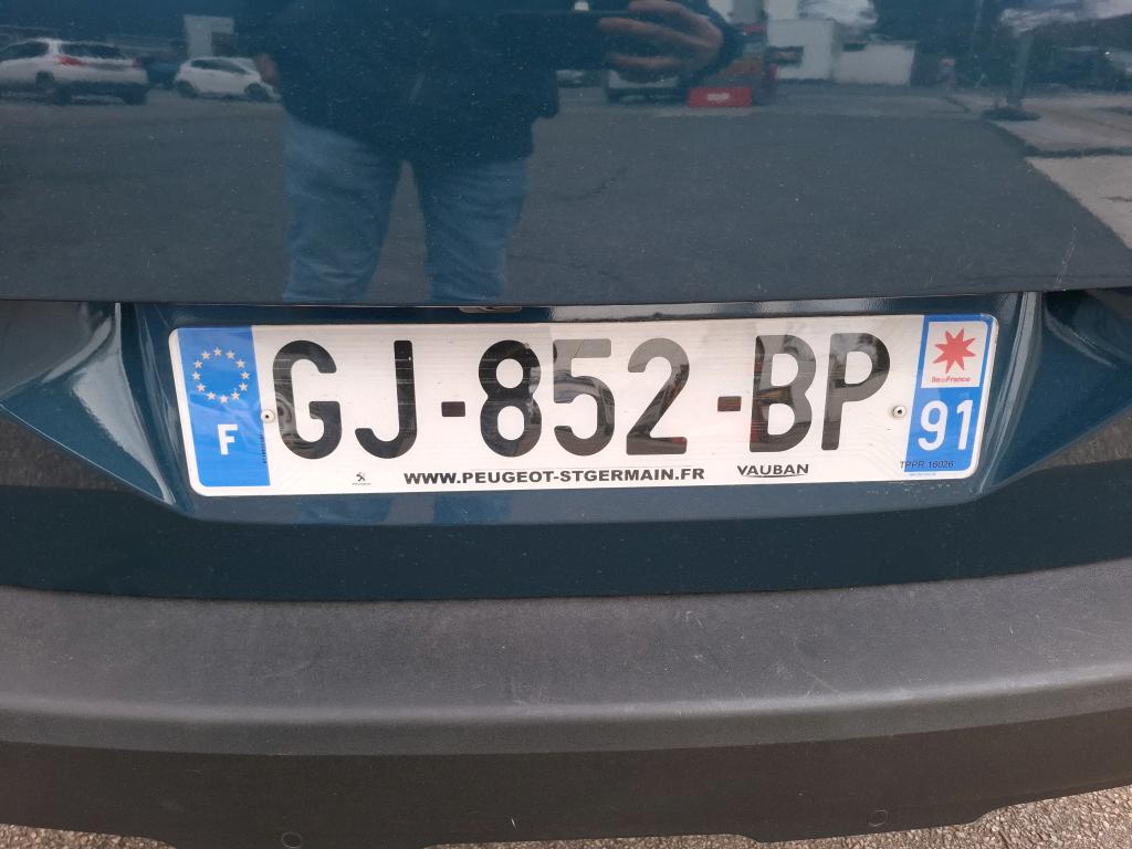 Peugeot 5008 BlueHDi 130ch S&S EAT8 Active Pack 2022