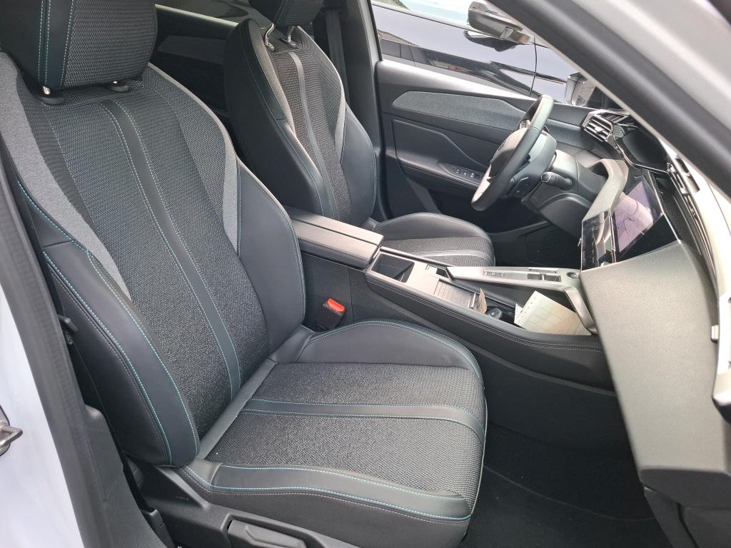 Peugeot 308 PHEV 180 e-EAT8 Allure 2023