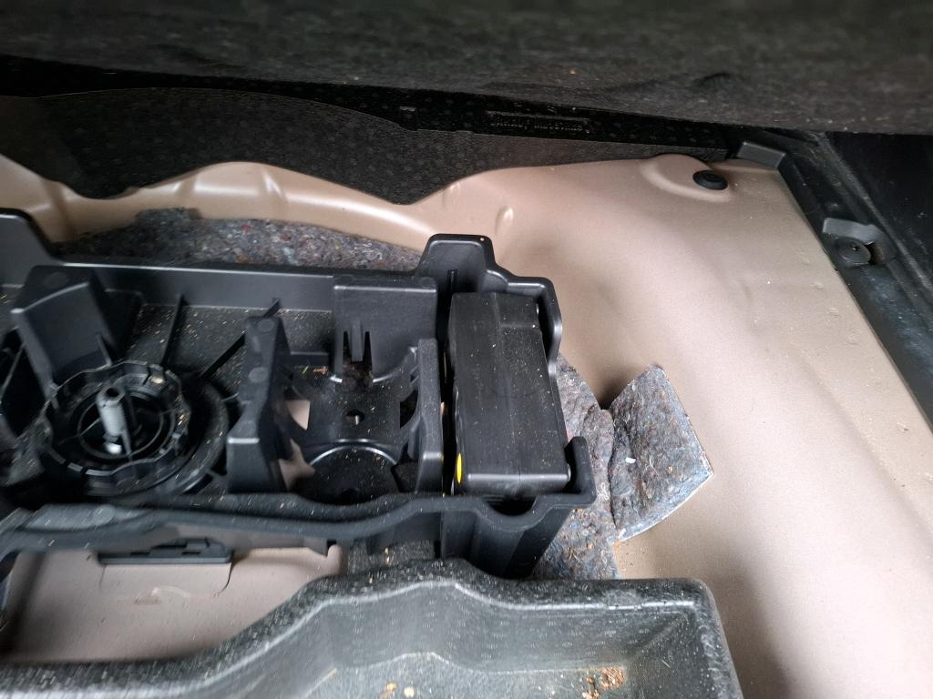 Peugeot 2008 BlueHDi 110 S&S BVM6 Active Business 2021