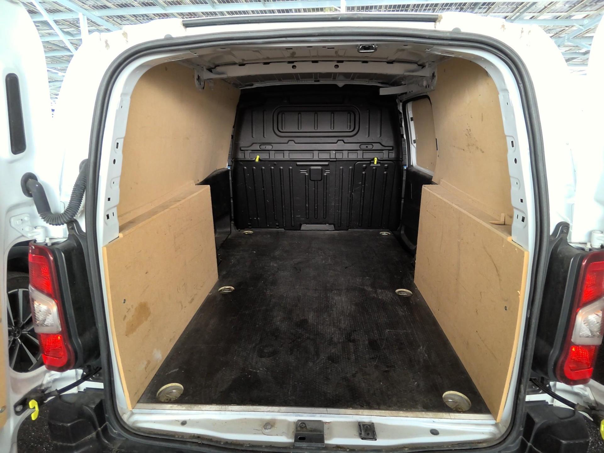 Peugeot PARTNER FOURGON XL 950 KG BLUEHDI 100 S&S BVM6  2023