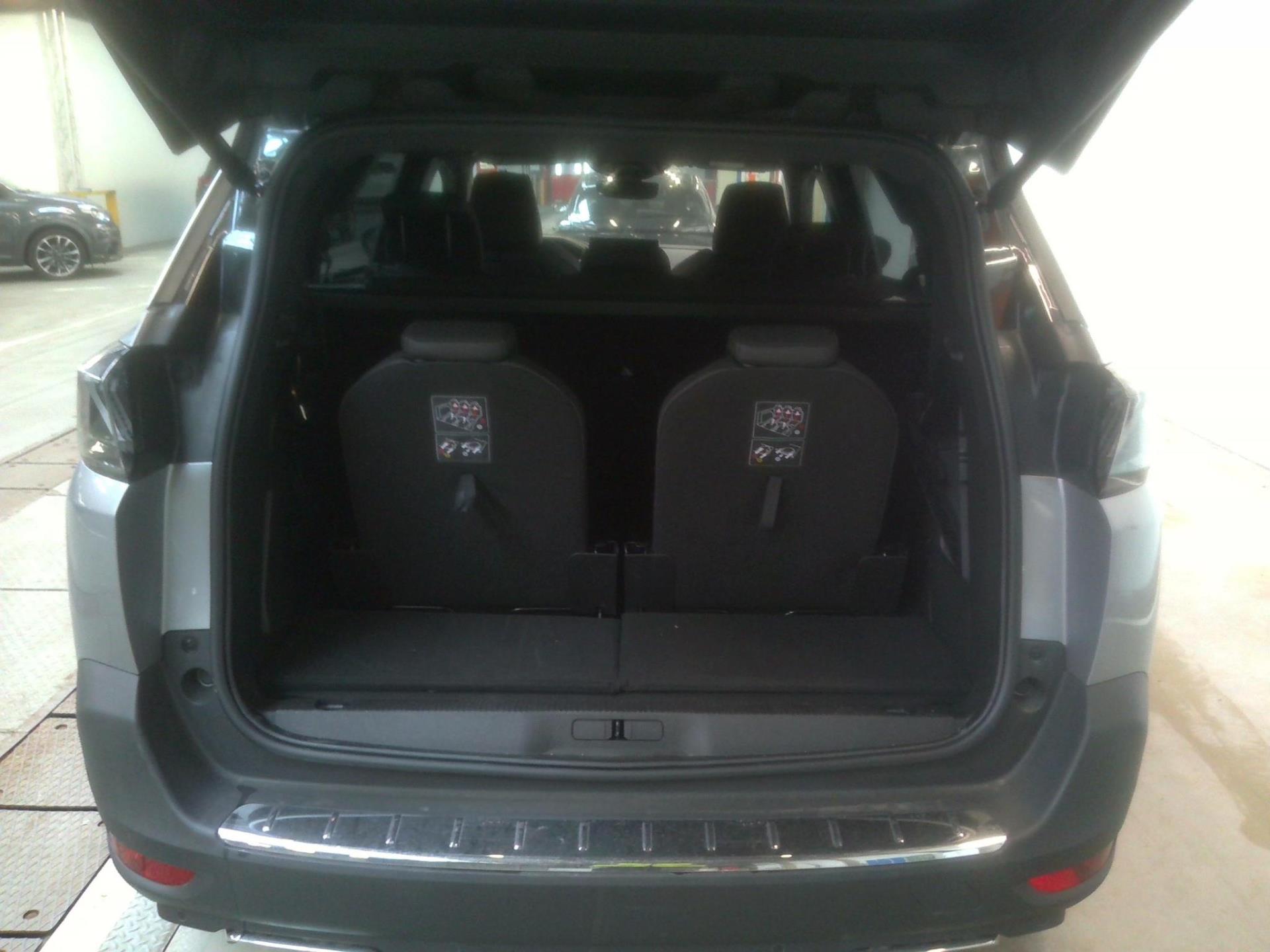 Peugeot 5008 BlueHDi 130ch S&S EAT8 GT 2023