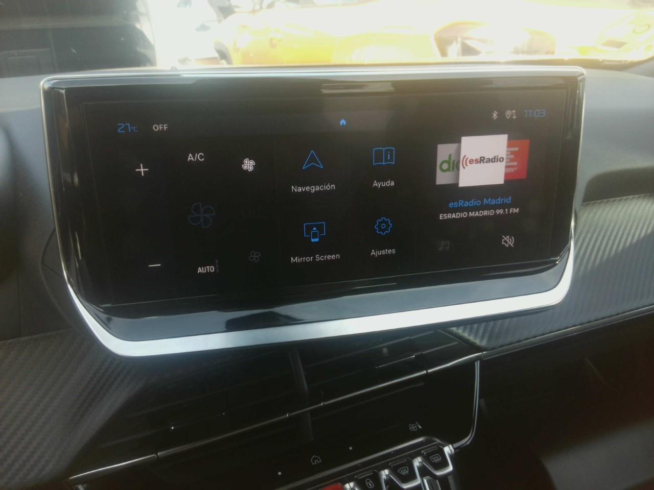 Foto Peugeot 2008 9